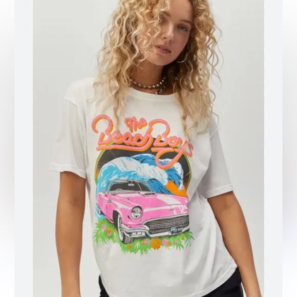 Daydreamer beach boys surf USA boyfriend tee t-shirt - Picture 2 of 6